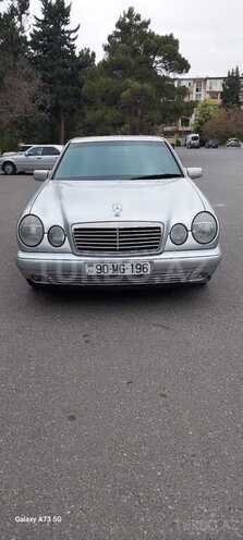 Mercedes E 240 1998, 289,000 km - 2.4 l - Bakı
