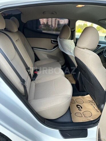 Hyundai Elantra 2014, 159,325 km - 1.8 l - Bakı