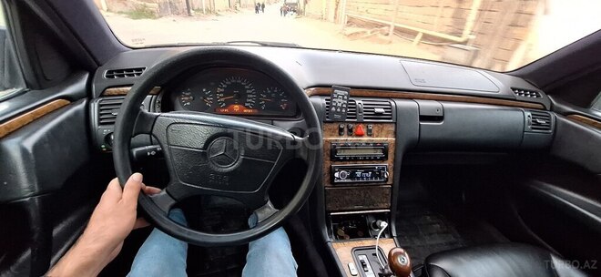 Mercedes E 280 1996, 478,000 km - 2.8 l - Bakı