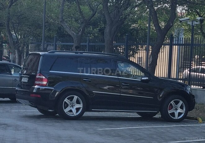 Mercedes GL 450 2006, 196,000 km - 4.7 l - Bakı