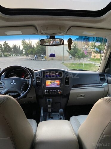 Mitsubishi Pajero 2010, 168,000 km - 3.5 l - Bakı