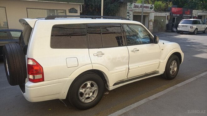 Mitsubishi Pajero 2006, 287,000 km - 3.0 l - Bakı