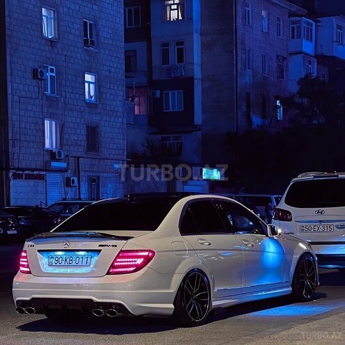Mercedes C 350 2013, 173,000 km - 3.5 l - Bakı
