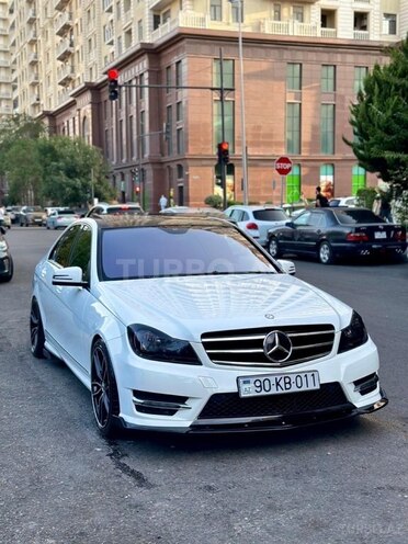 Mercedes C 350 2013, 173,000 km - 3.5 l - Bakı
