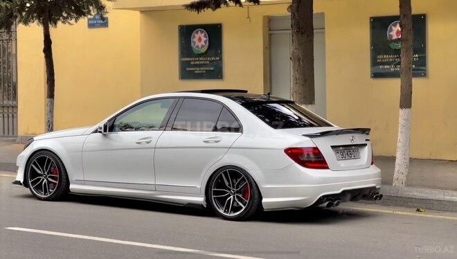 Mercedes C 350 2013, 173,000 km - 3.5 l - Bakı