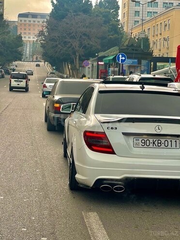 Mercedes C 350 2013, 173,000 km - 3.5 l - Bakı