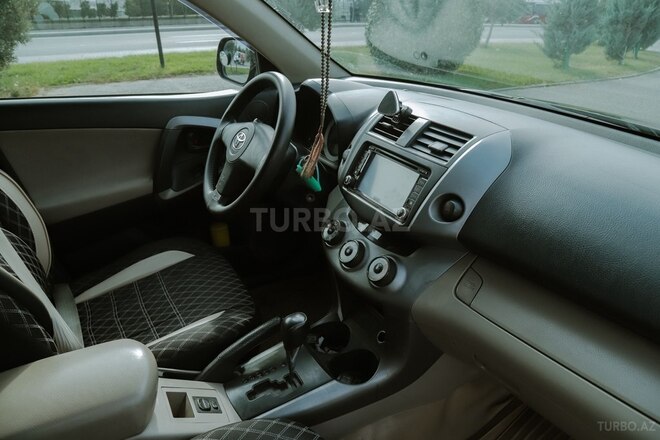 Toyota RAV4 2006, 351,000 km - 2.4 l - Bakı