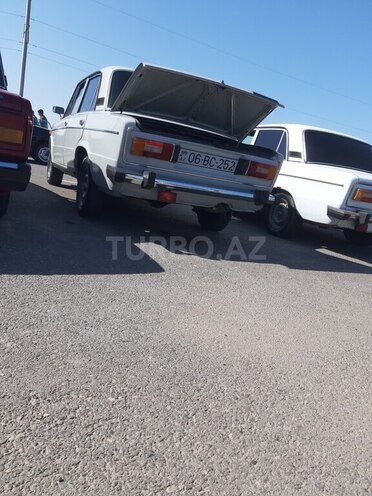 LADA (VAZ) 2106 1992, 70,000 km - 1.6 l - Salyan