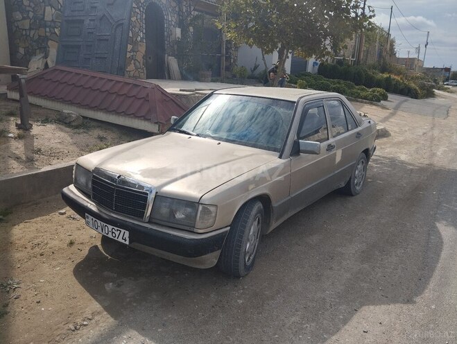 Mercedes 190 1988, 290,000 km - 2.3 л - Bakı