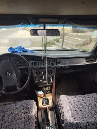 Mercedes 190 1988, 290,000 km - 2.3 л - Bakı