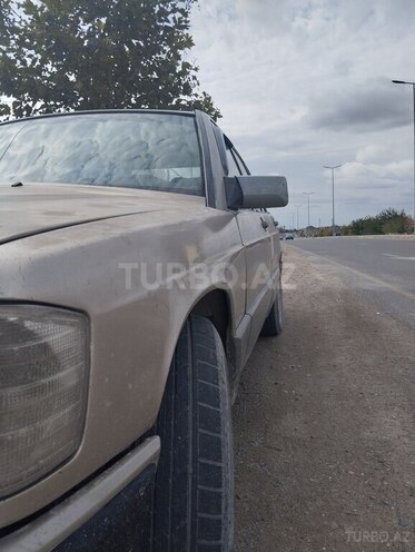Mercedes 190 1988, 290,000 km - 2.3 л - Bakı
