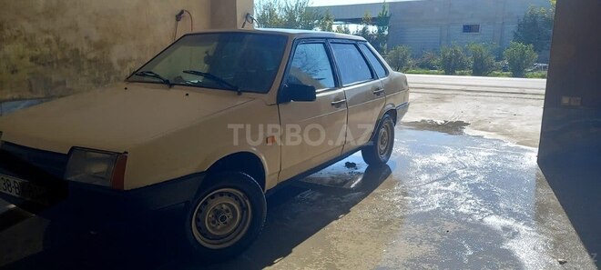 LADA (VAZ) 21099 1996, 542,240 km - 1.6 л - Salyan