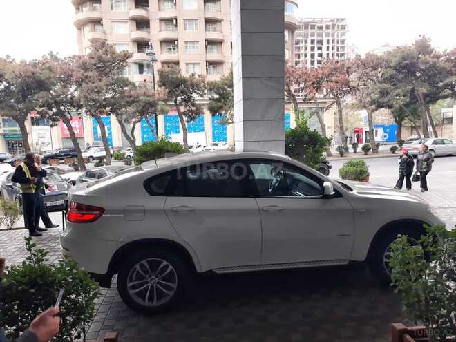 BMW X6 2013, 129,000 km - 3.0 л - Bakı
