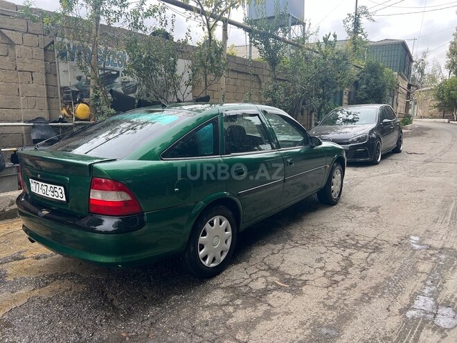 Opel Vectra 1996, 268,000 km - 2.0 l - Bakı