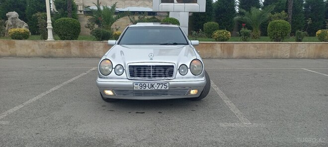 Mercedes E 240 1998, 341,244 km - 2.4 l - Bərdə