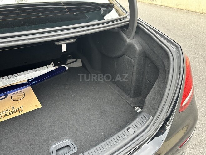 Mercedes E 220 2017, 180,900 km - 2.2 l - Bakı