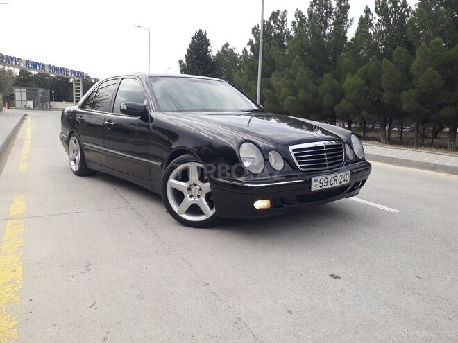 Mercedes E 240 2000, 299,652 km - 2.4 l - Sumqayıt