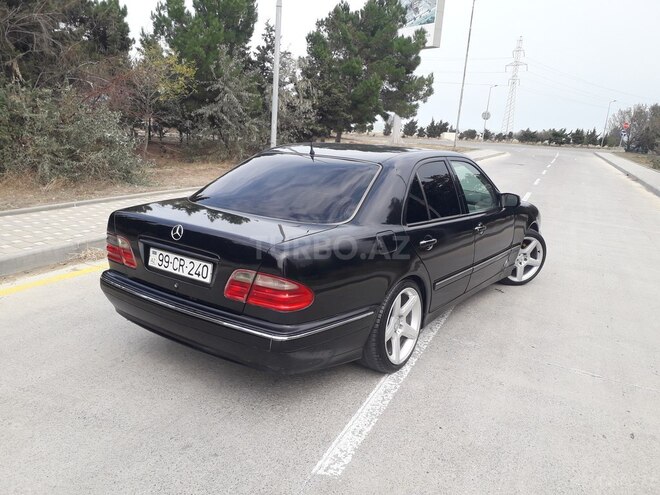 Mercedes E 240 2000, 299,652 km - 2.4 l - Sumqayıt
