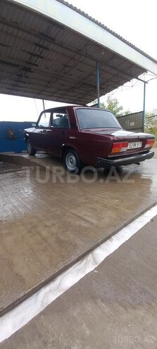 LADA (VAZ) 2107 2006, 32,200 km - 1.6 l - Salyan