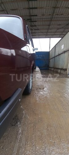 LADA (VAZ) 2107 2006, 32,200 km - 1.6 l - Salyan