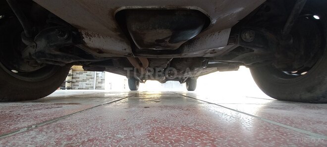 LADA (VAZ) 2107 2006, 32,200 km - 1.6 l - Salyan