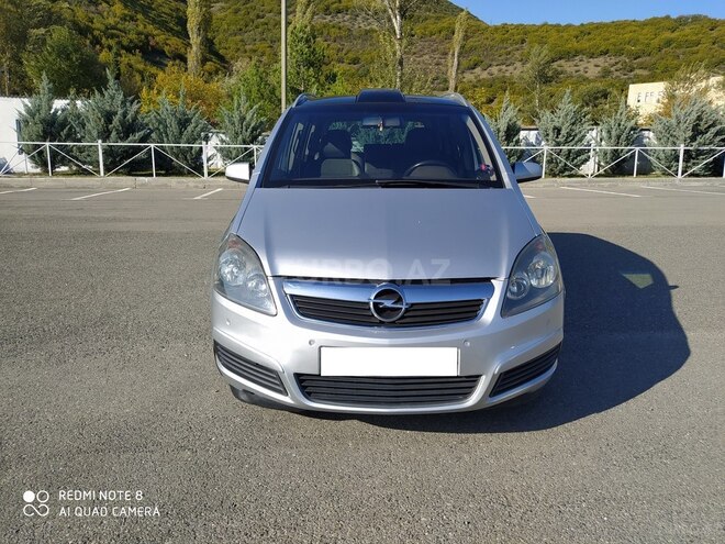 Opel Zafira 2006, 353,000 km - 1.8 л - Qax