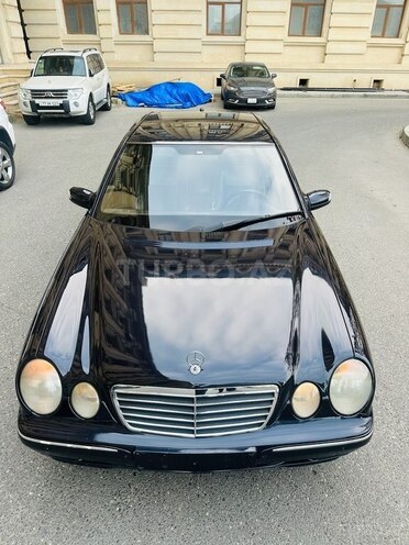 Mercedes E 270 2001, 365,000 km - 2.7 л - Bakı
