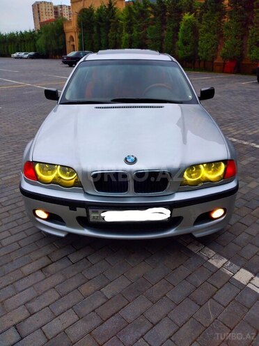 BMW 320 2001, 245,600 km - 2.2 l - Bakı