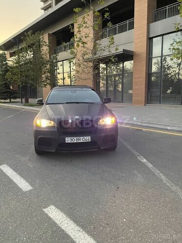 BMW X6 2011, 270,000 km - 4.4 l - Bakı