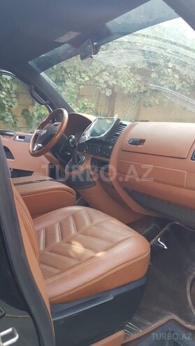 Volkswagen Caravelle 2013, 212,800 km - 2.0 l - Bakı