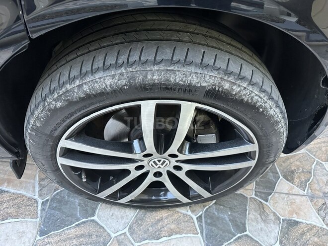 Volkswagen Caravelle 2013, 212,800 km - 2.0 l - Bakı