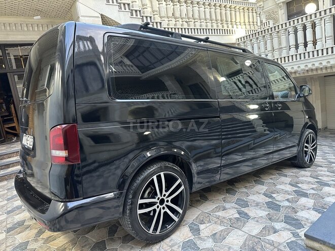 Volkswagen Caravelle 2013, 212,800 km - 2.0 l - Bakı