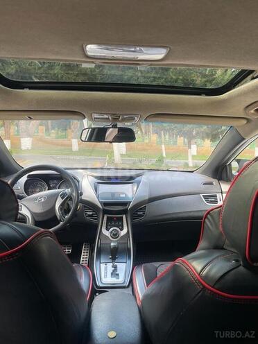 Hyundai Elantra 2011, 221,000 km - 1.6 l - Bakı
