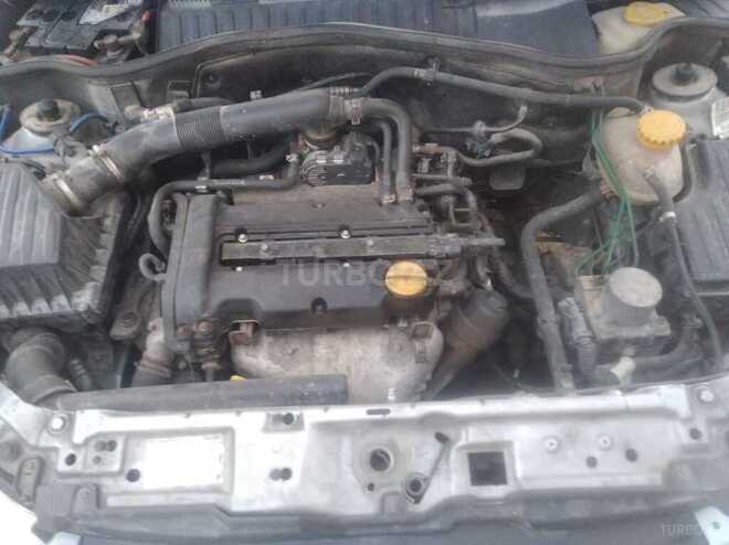 Opel Corsa 2004, 310,000 km - 1.4 л - Bakı