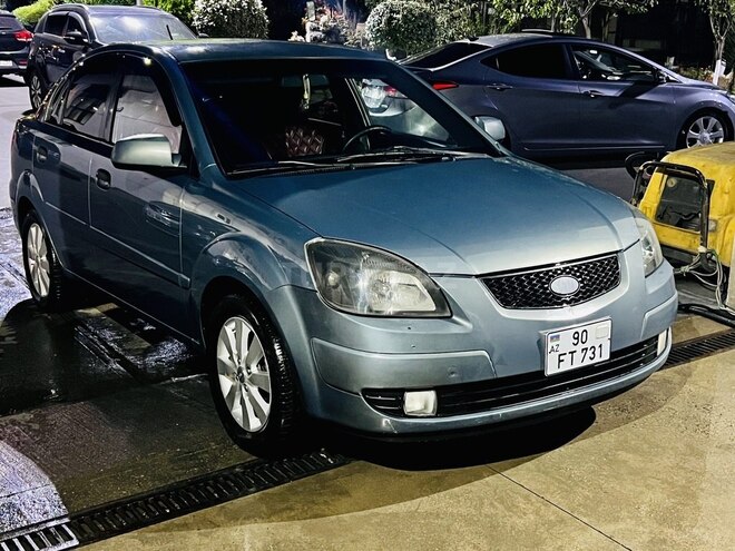 Kia Rio 2008, 400,000 km - 1.4 l - Bakı