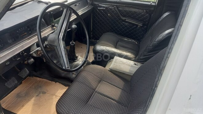 GAZ 24 1980, 154,846 km - 2.4 л - Zaqatala