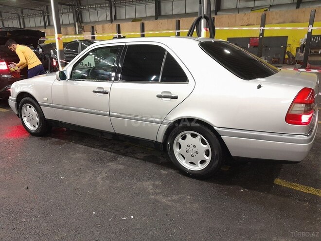 Mercedes C 180 1996, 270,000 km - 1.8 l - Bakı