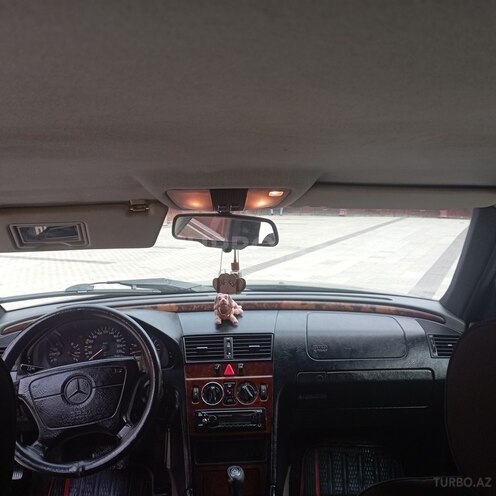 Mercedes C 200 1996, 345,680 km - 2.0 л - Sumqayıt
