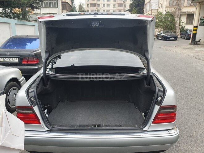 Mercedes E 200 1997, 450,000 km - 2.0 l - Bakı