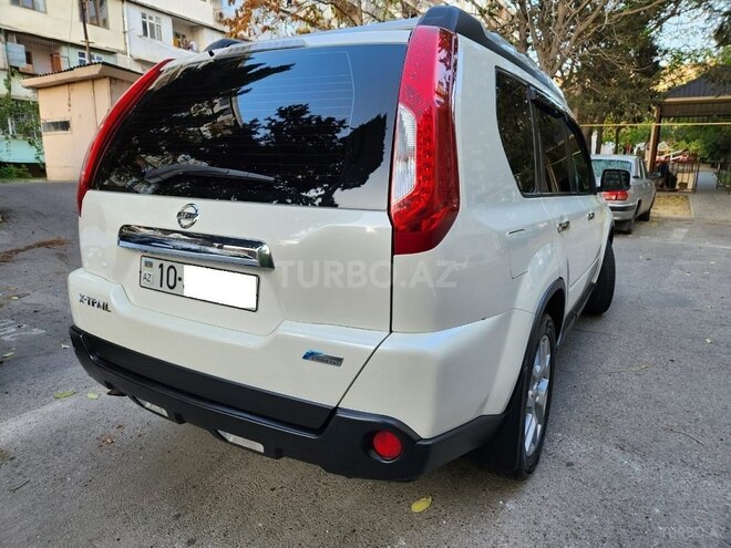 Nissan X-Trail 2014, 172,200 km - 2.5 л - Bakı