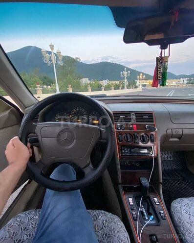 Mercedes C 220 1998, 340,000 km - 2.2 l - Bakı