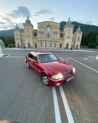 Mercedes C 220 1998, 340,000 km - 2.2 l - Bakı