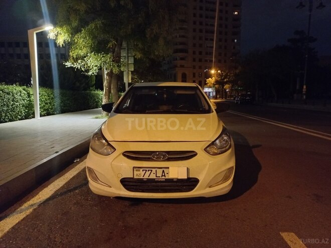 Hyundai Accent 2014, 230,000 km - 1.4 l - Bakı