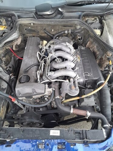 Mercedes E 250 1992, 250,642 km - 2.5 l - Mingəçevir