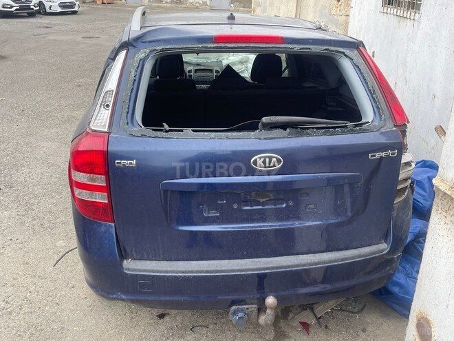 Kia Ceed 2008, 180,000 km - 1.4 л - Bakı