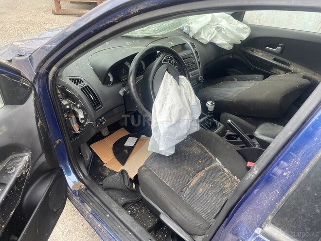 Kia Ceed 2008, 180,000 km - 1.4 л - Bakı