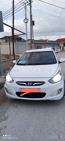 Hyundai Accent 2011, 231,000 km - 1.6 l - Bakı