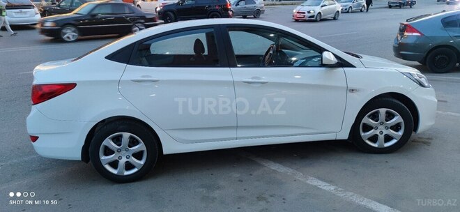 Hyundai Accent 2011, 231,000 km - 1.6 l - Bakı