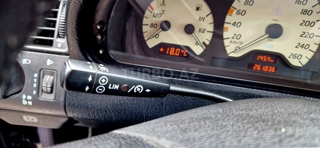 Mercedes C 230 1999, 258,500 km - 2.3 л - Bakı