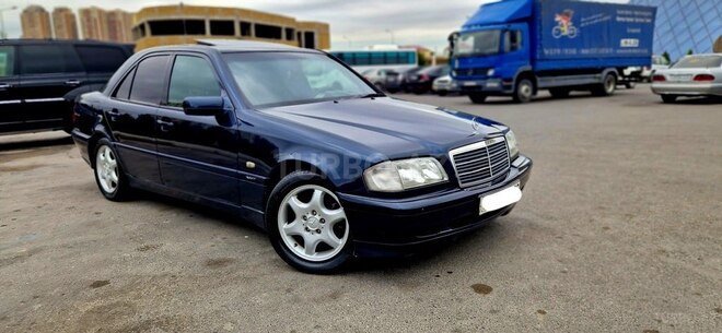 Mercedes C 230 1999, 258,500 km - 2.3 л - Bakı